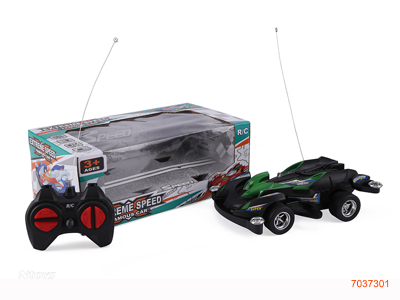 4CHANNELS R/C CAR  W/LIGHT W/O 3*AA BATTERIES IN CAR/2*AA BATTERIES IN CONTROLLER