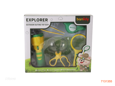 OUTDOOR EXPLORER SET W/LIGHT W/0 2*AAA BATTERIES IN FLASHLIGHT